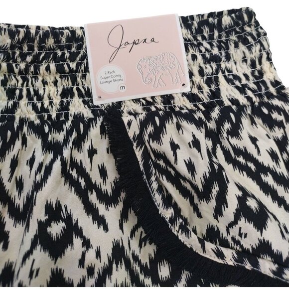 Set of 2 black japa and ikat print rayon shorts with elastic waist for women M - Picture 8 of 10